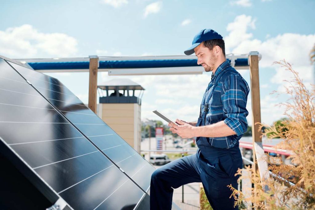 panneaux solaires choisir entretenir énergie installation photovoltaïque